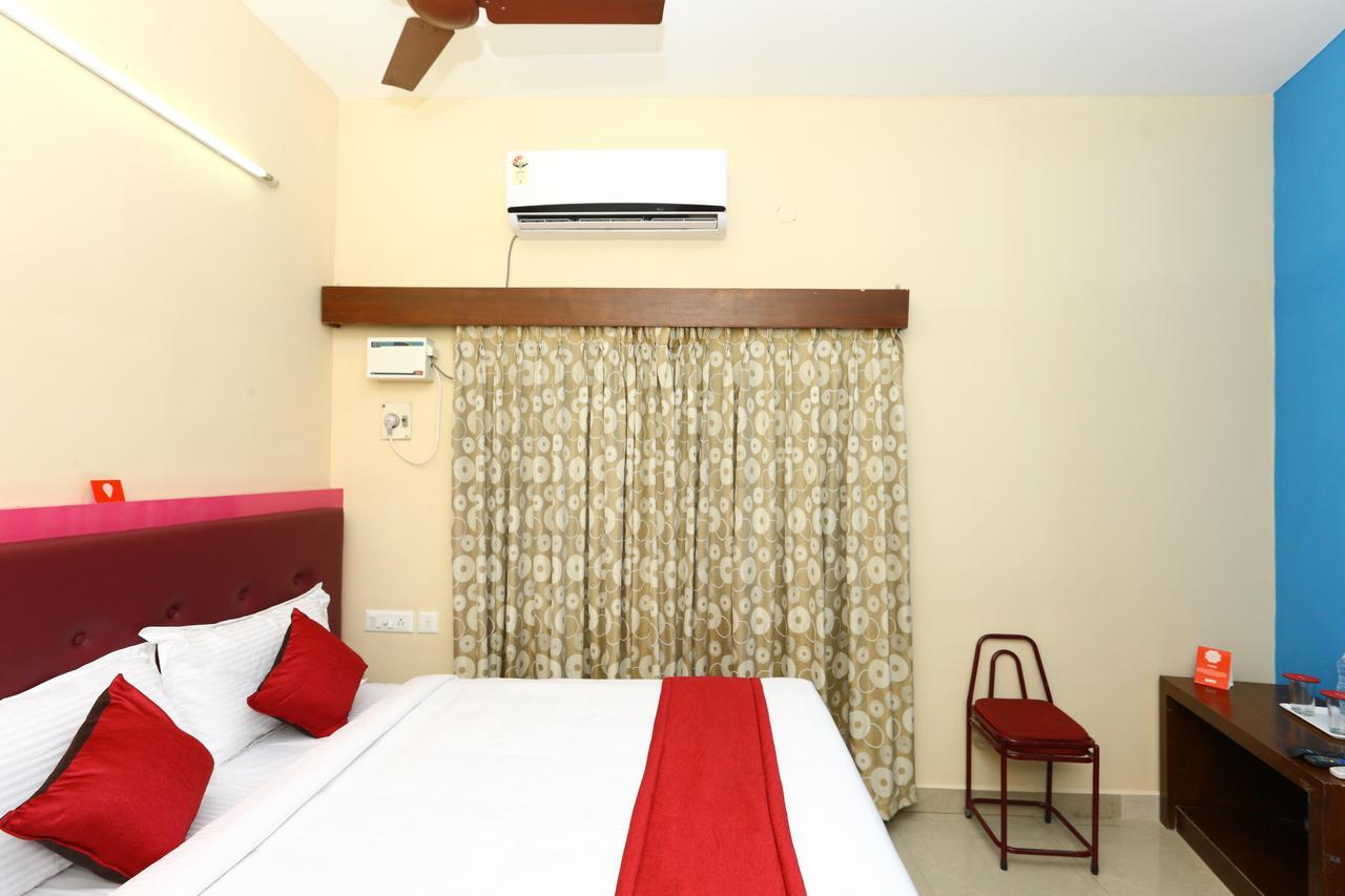 Oyo 8410 Rajeswari Tower Hotel Chennai Esterno foto