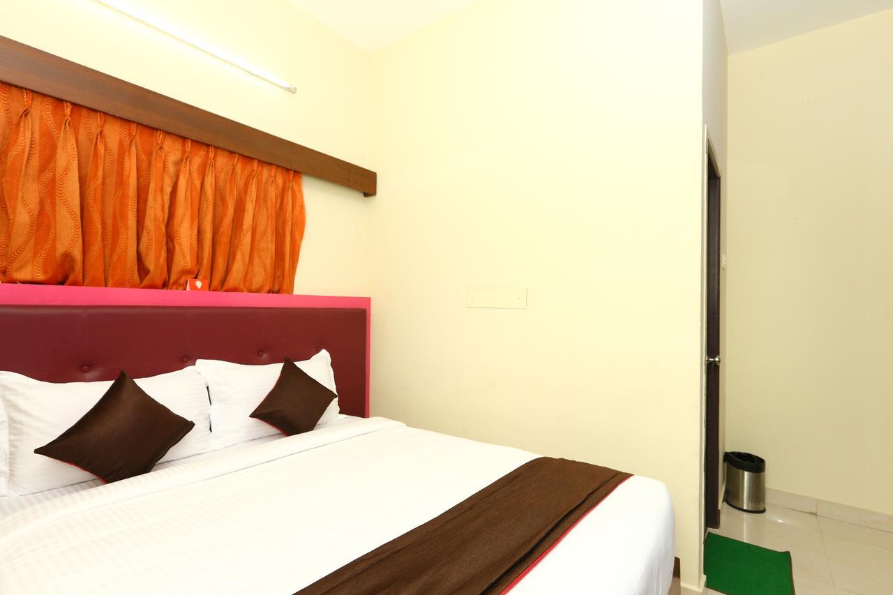 Oyo 8410 Rajeswari Tower Hotel Chennai Esterno foto