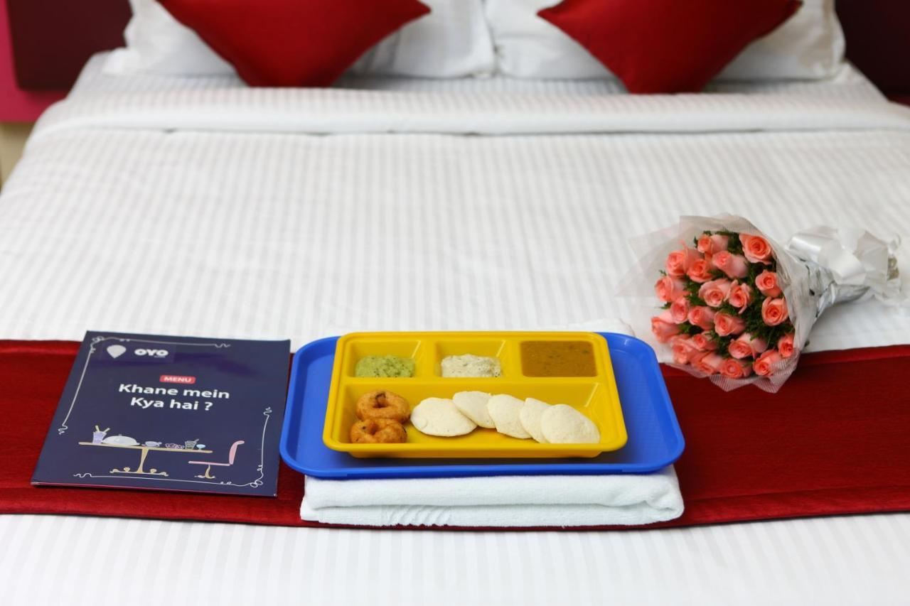 Oyo 8410 Rajeswari Tower Hotel Chennai Esterno foto