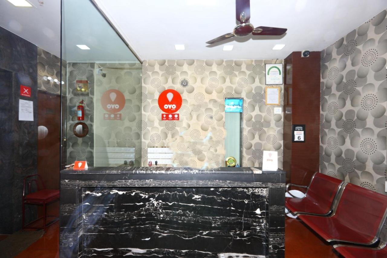Oyo 8410 Rajeswari Tower Hotel Chennai Esterno foto