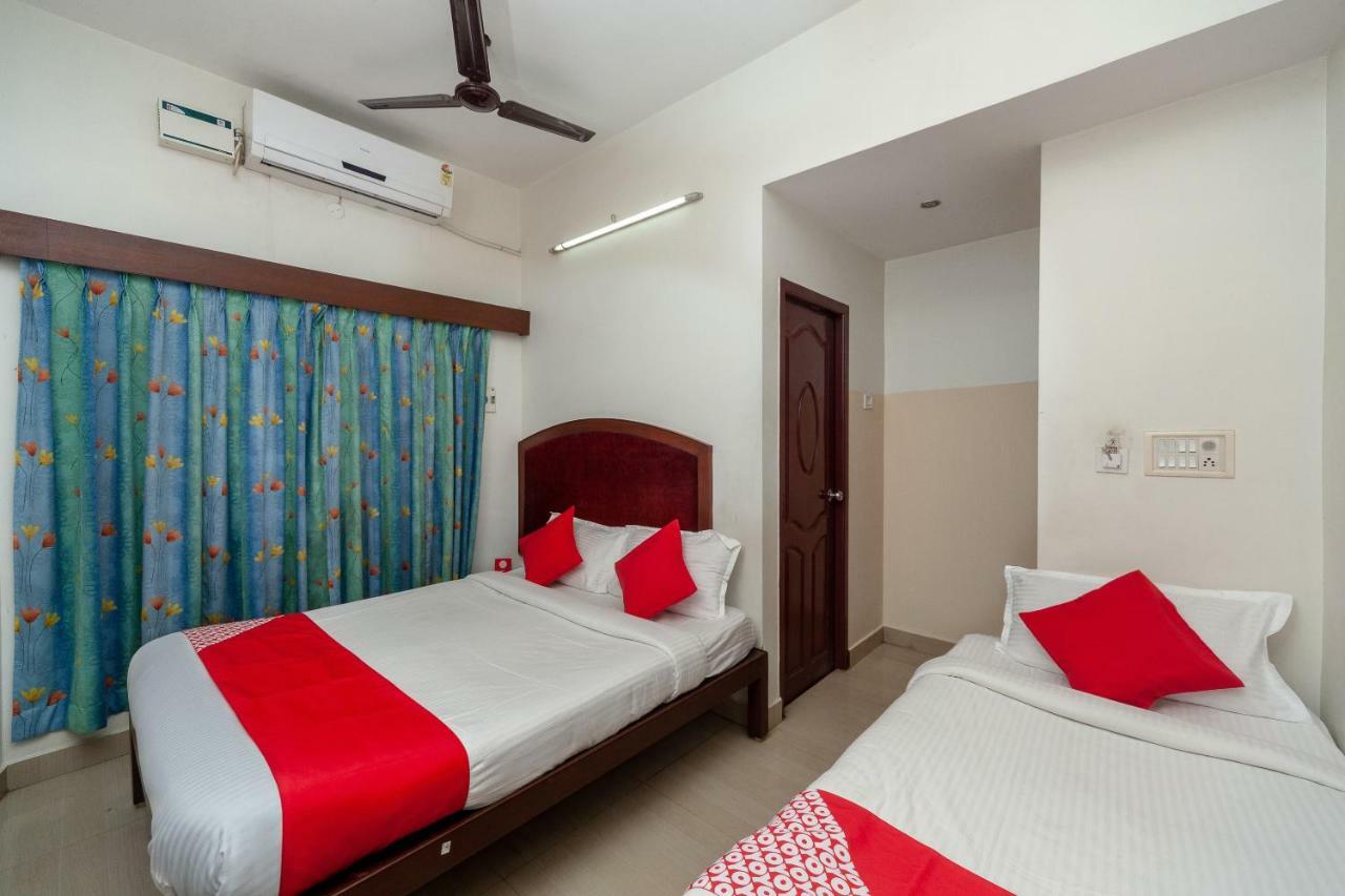 Oyo 8410 Rajeswari Tower Hotel Chennai Esterno foto