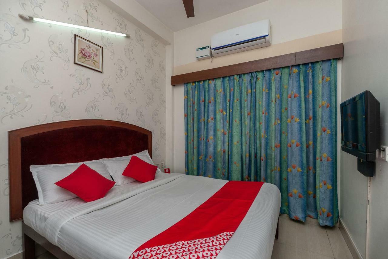 Oyo 8410 Rajeswari Tower Hotel Chennai Esterno foto